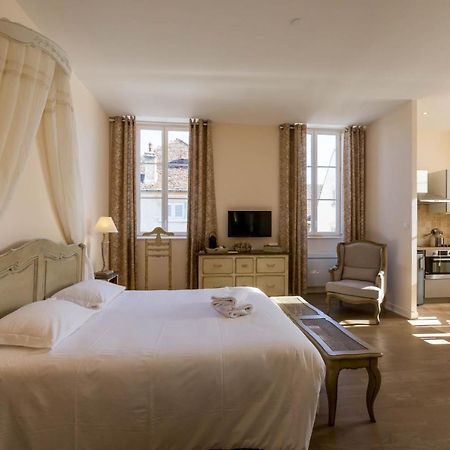 Le Cara - 4 Appartements Calmes Et Chics Au Coeur De Beaune Beaune  Exteriör bild