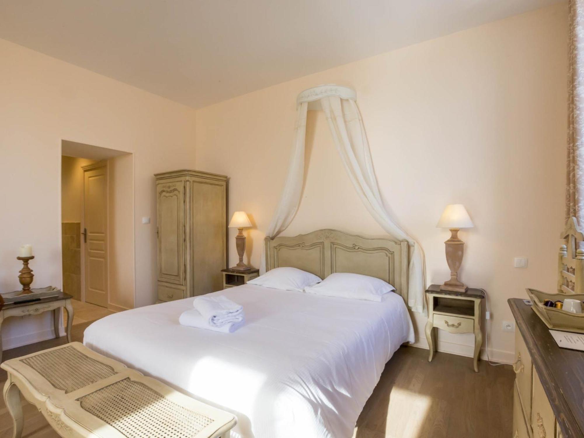 Le Cara - 4 Appartements Calmes Et Chics Au Coeur De Beaune Beaune  Rum bild