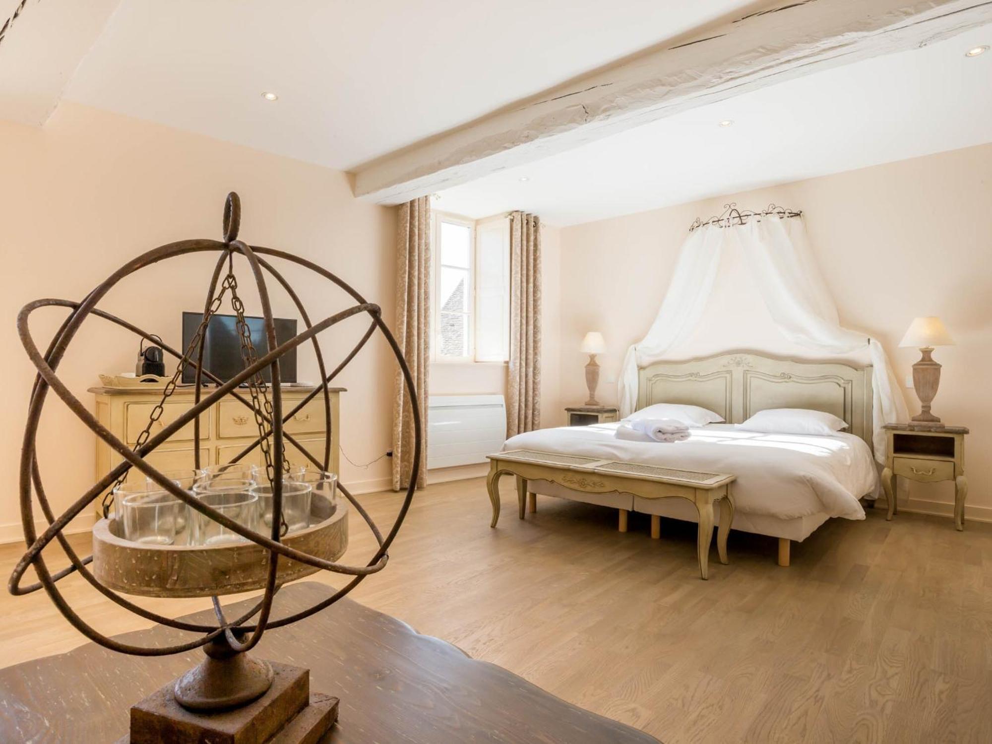 Le Cara - 4 Appartements Calmes Et Chics Au Coeur De Beaune Beaune  Rum bild