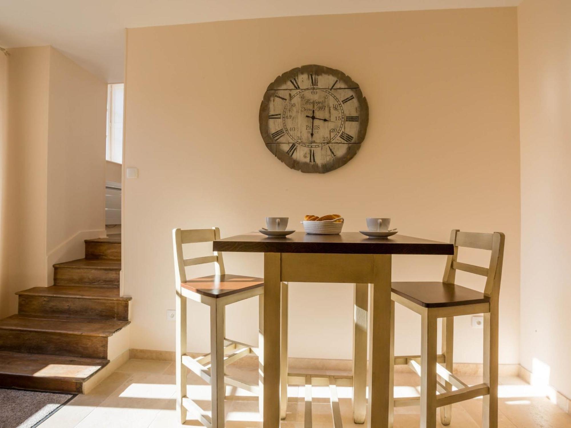 Le Cara - 4 Appartements Calmes Et Chics Au Coeur De Beaune Beaune  Rum bild