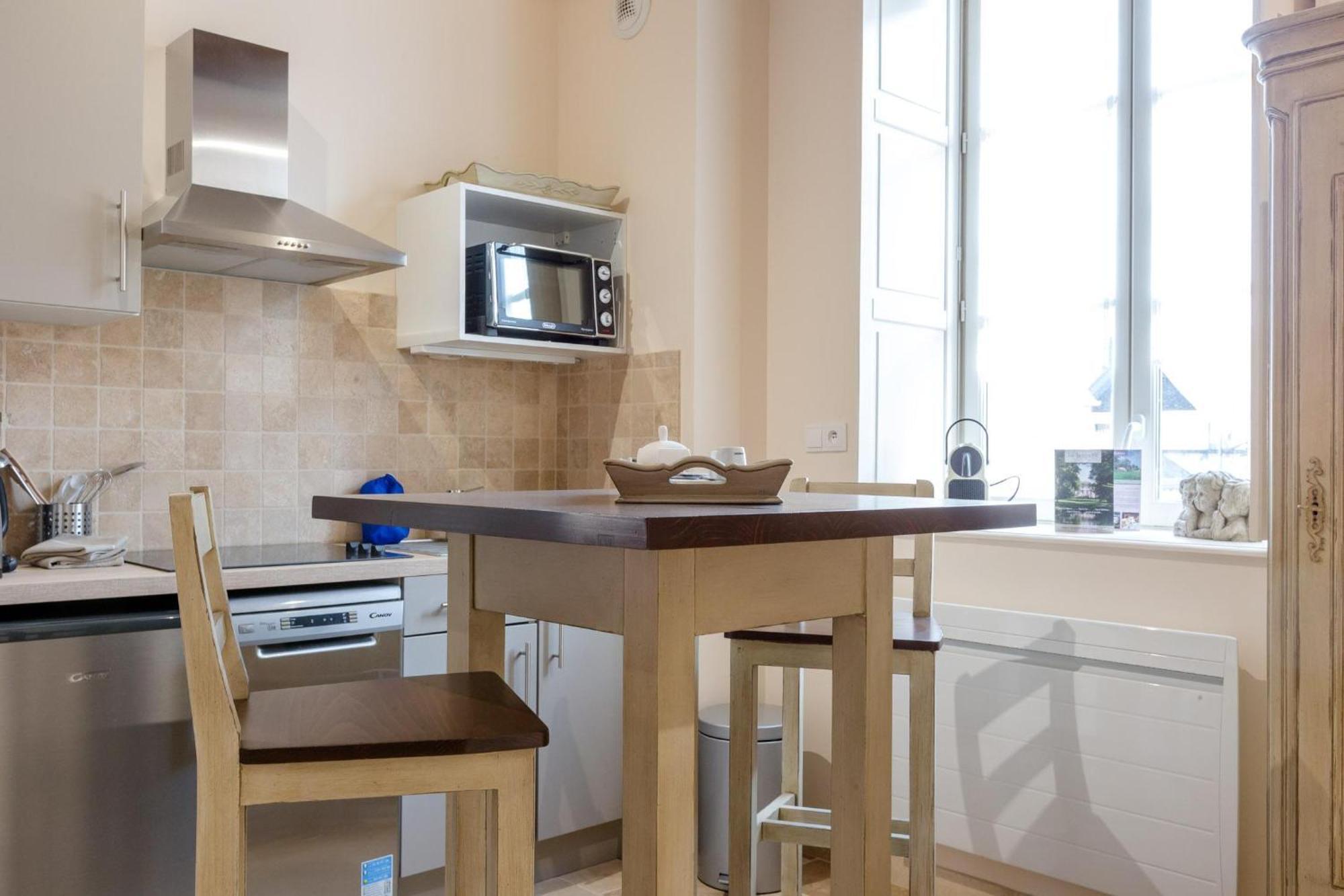 Le Cara - 4 Appartements Calmes Et Chics Au Coeur De Beaune Beaune  Rum bild