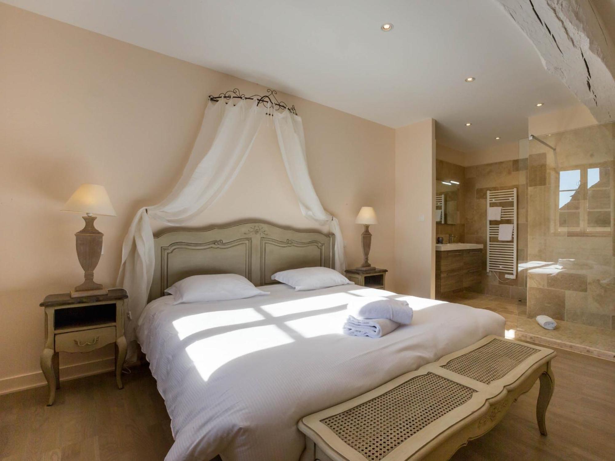 Le Cara - 4 Appartements Calmes Et Chics Au Coeur De Beaune Beaune  Rum bild