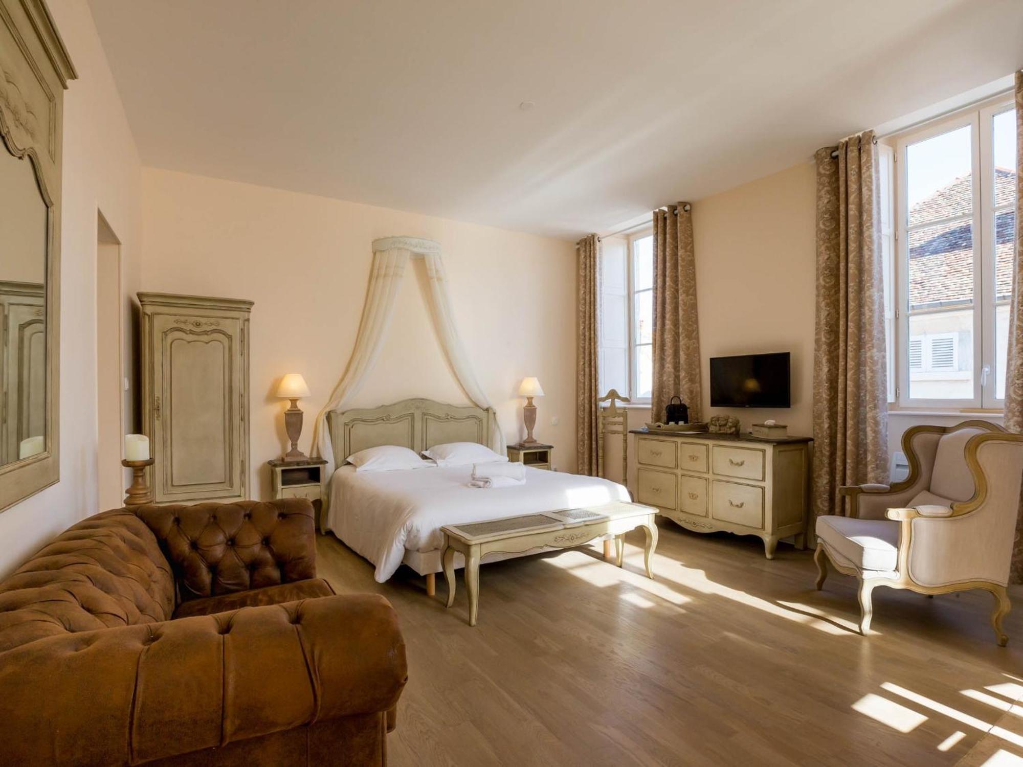 Le Cara - 4 Appartements Calmes Et Chics Au Coeur De Beaune Beaune  Rum bild